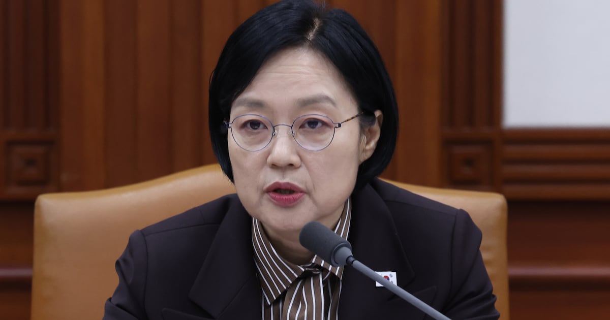 Photograph accompanying Korea restarts public agency relocation against 20 straight years of young inflows to Seoul