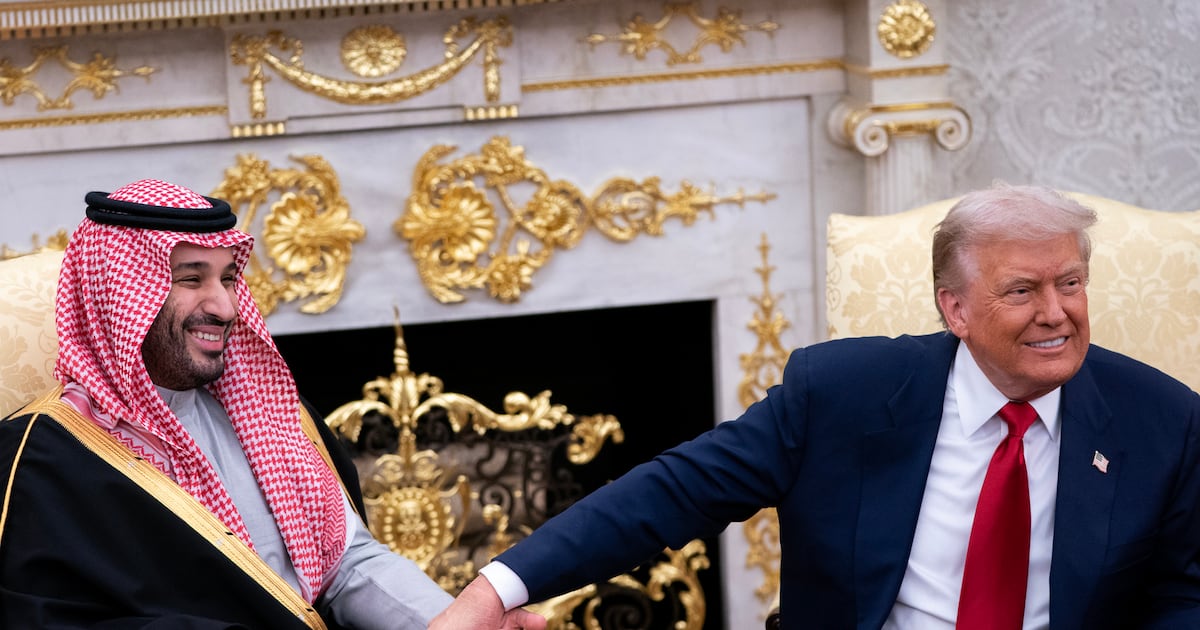 ‘1조달러 투자’ 빈 살만에 면죄부 준 트럼프