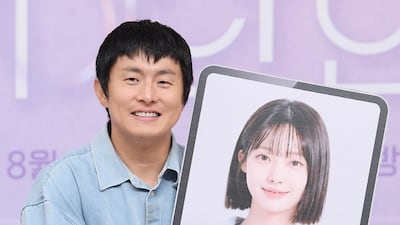 SBS 예능 '나의 AI 파트너-기이안 연애' 제작발표회가 18일 오후 서울 목동 SBS에서 열렸다. 기안84가 AI 파트너의 사진을 들고 있다. 정재근 기자 cjg@sportschosun.com/2026.8.18/