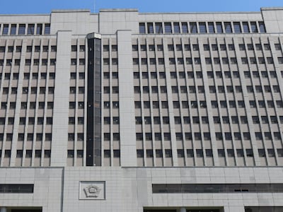 여교사 딥페이크 성착취물 제작·유포한 10대… 최대 징역 2년, 법정 구속