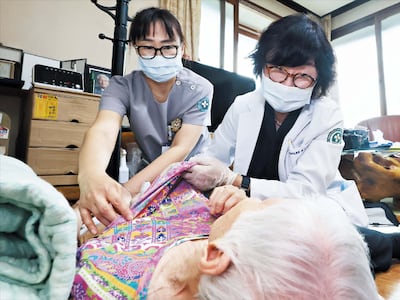 통합돌봄은 그림의 떡… “방문진료 한달 걸려 신청 포기”