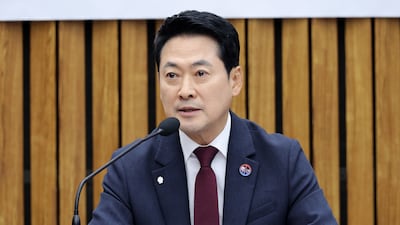 Editorial: Does PPP Leader Jang Dismiss What Voters in Busan Said with Their Ballots?