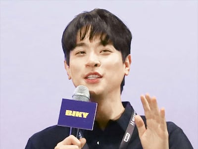 “제게 좋아하는 일을 포기하는 용기는 없어요”