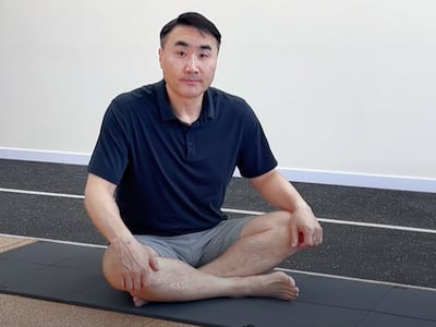 3분만 따라하세요… 고관절 ‘딱딱’ 소리 사라집니다