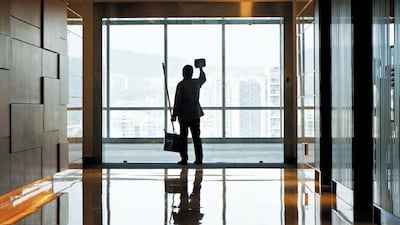 ‘피’ 팔던 허삼관… 다음 세대는 ‘땀’ 팔아 자식을 도시로 보냈다