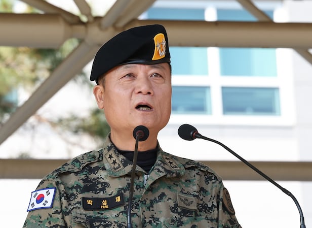 軍, 중장 20명 ‘역대급 물갈이’... ‘계엄 문책’ 인사로 기강 잡기