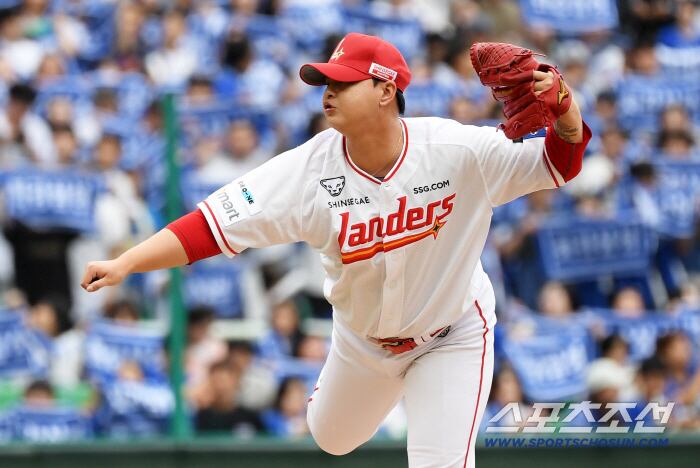 폰테크 달인 – 디아즈 홈런 50방 전부 돌려본 투수가 있다! → 무엇을 깨달았나 “약점 찾으려고 봤는데..”