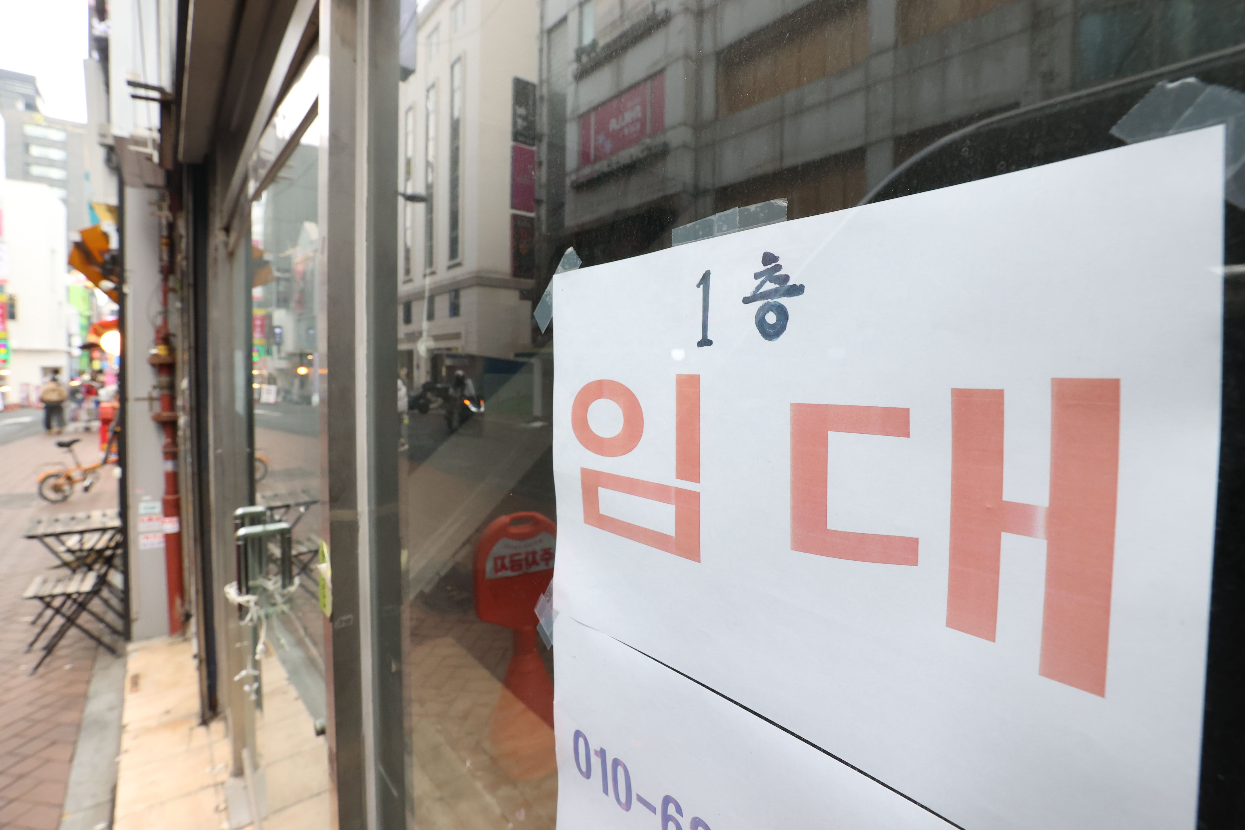 중동 전쟁 여파에 기업 심리 한 달만에 하락 전환…경기 전망도 ‘뚝’