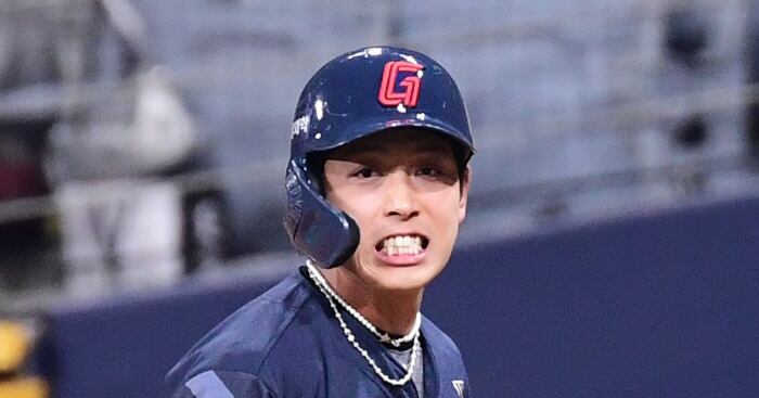 24일 고척돔 적시타 장면