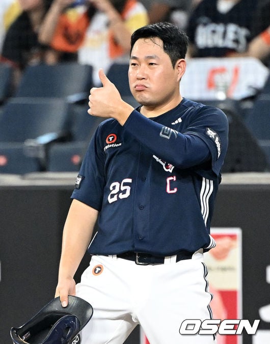 폰테크 달인 – 누가 152억 오버페이라 했나…38세 타격왕 우뚝→GG 최다 수상 도전 ‘韓 포수 새 역사 창조하다’