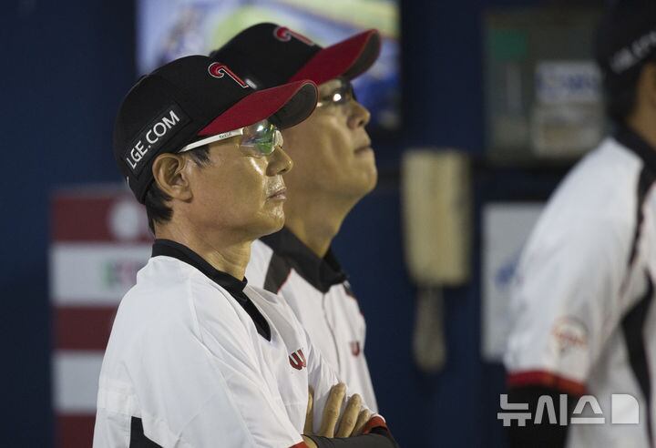 정규시즌 최종전 앞둔 염경엽 LG 감독 “1위 결정전, 상상도 안 해” – 탐정사무소 인천탐정사무소 서울탐정사무소