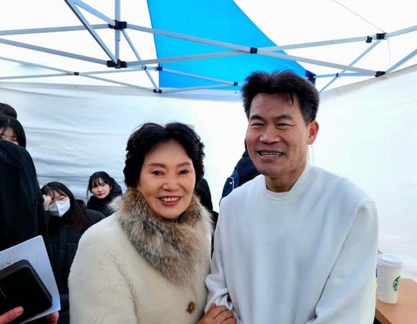 홍준표 시장의 부인 이순삼씨와 전한길씨. /이순삼 인스타그램