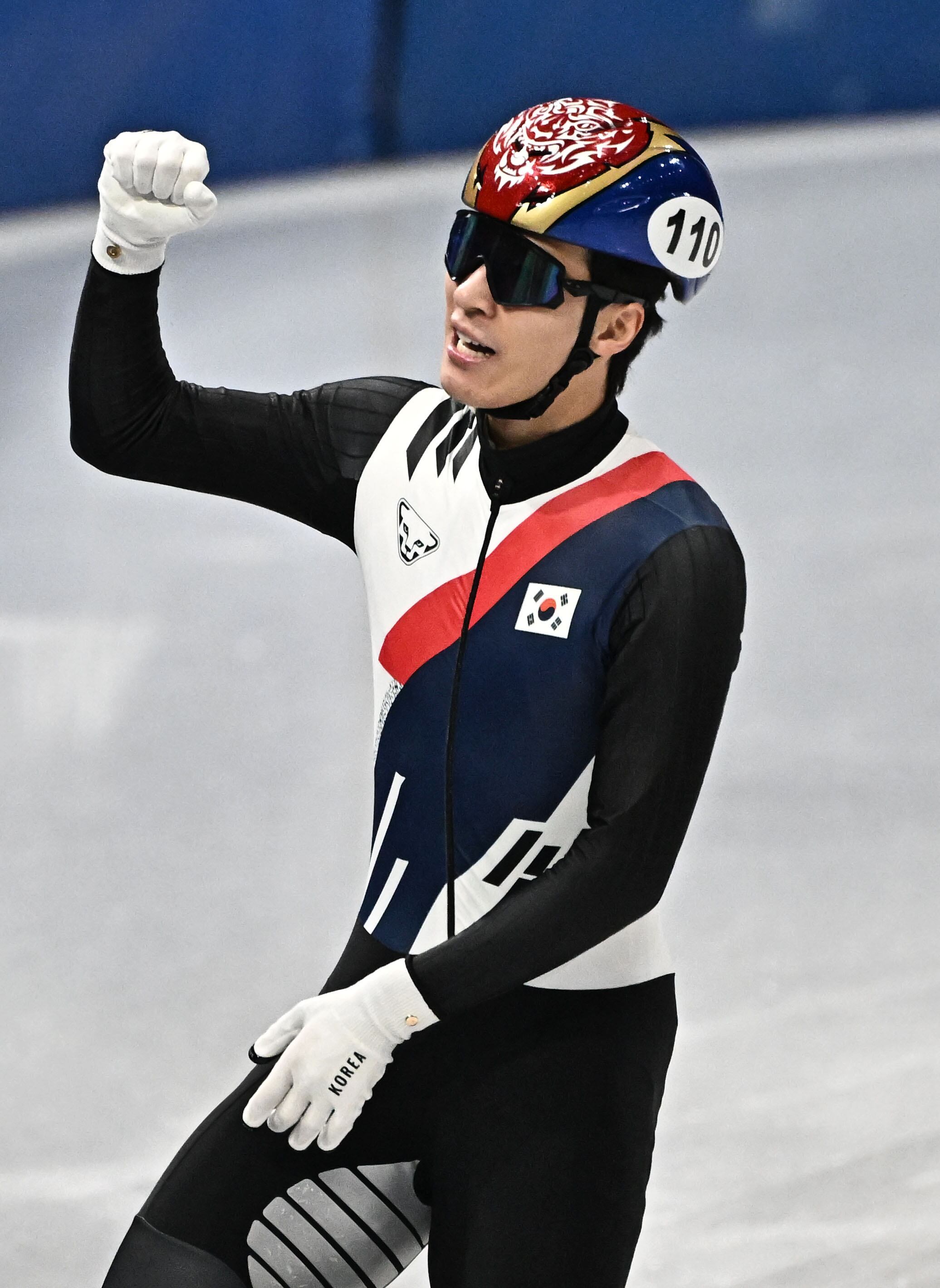 15일(한국시간) 이탈리아 밀라노 아이스스케이팅 아레나에서 열린 쇼트트랙 남자 1500m 결승전. 은메달을 차지한 황대헌. 밀라노(이탈리아)=송정헌 기자songs@sportschosun.com/2026.02.15/