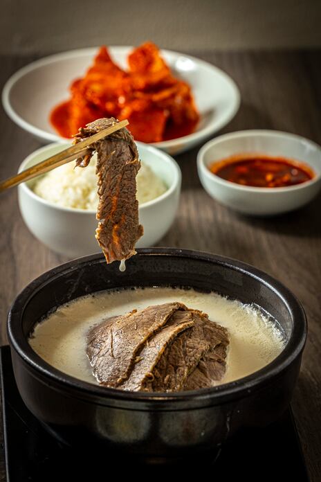 곰탕, 다시 태어나다… 미쉐린 셰프·흑백요리사 손길에
