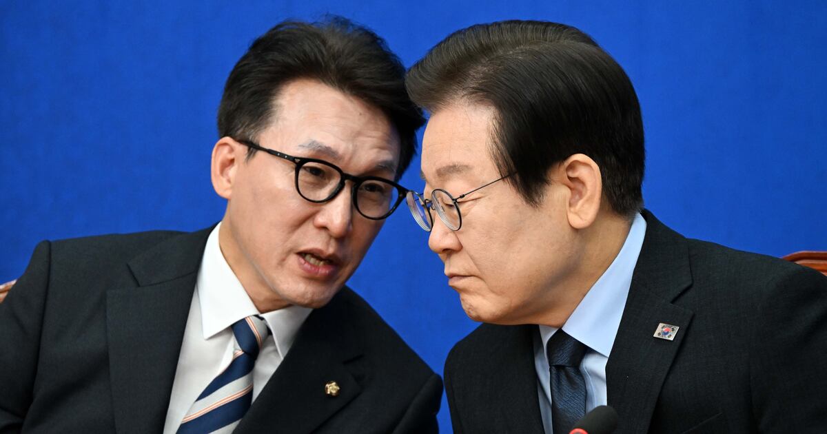 비서실장 강훈식 모습