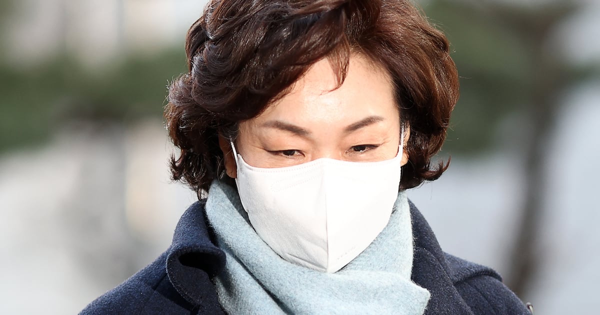 South Korean Politician’s Wife Questioned in Bribery Investigation South Korean Politician’s Wife Questioned in Bribery Investigation