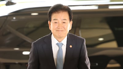 Chung Defends Alliance, Faces Democratic Party Replacement Calls