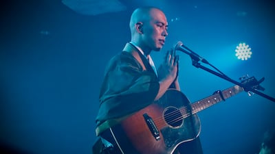 힙합·록 입은 반야심경… ‘1억뷰 日 승려’