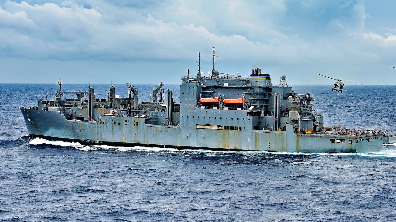 HD Hyundai lands first US Navy contract as MRO competition heats up