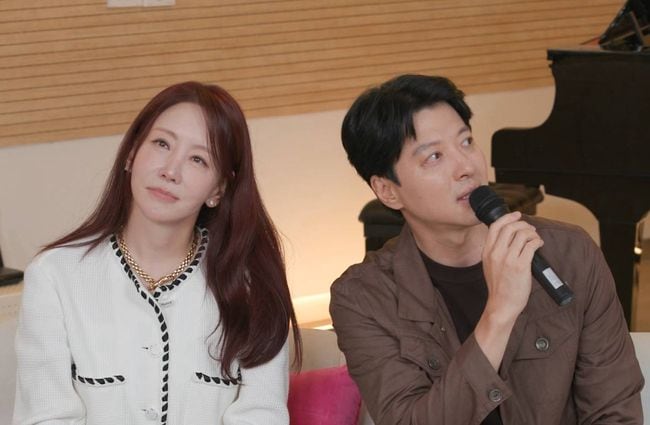 ‘최고시청률 57.6%’ 김정은, 20년만에 만난 ‘돌싱’ 이동건에 서운함 토로(‘미우새’)