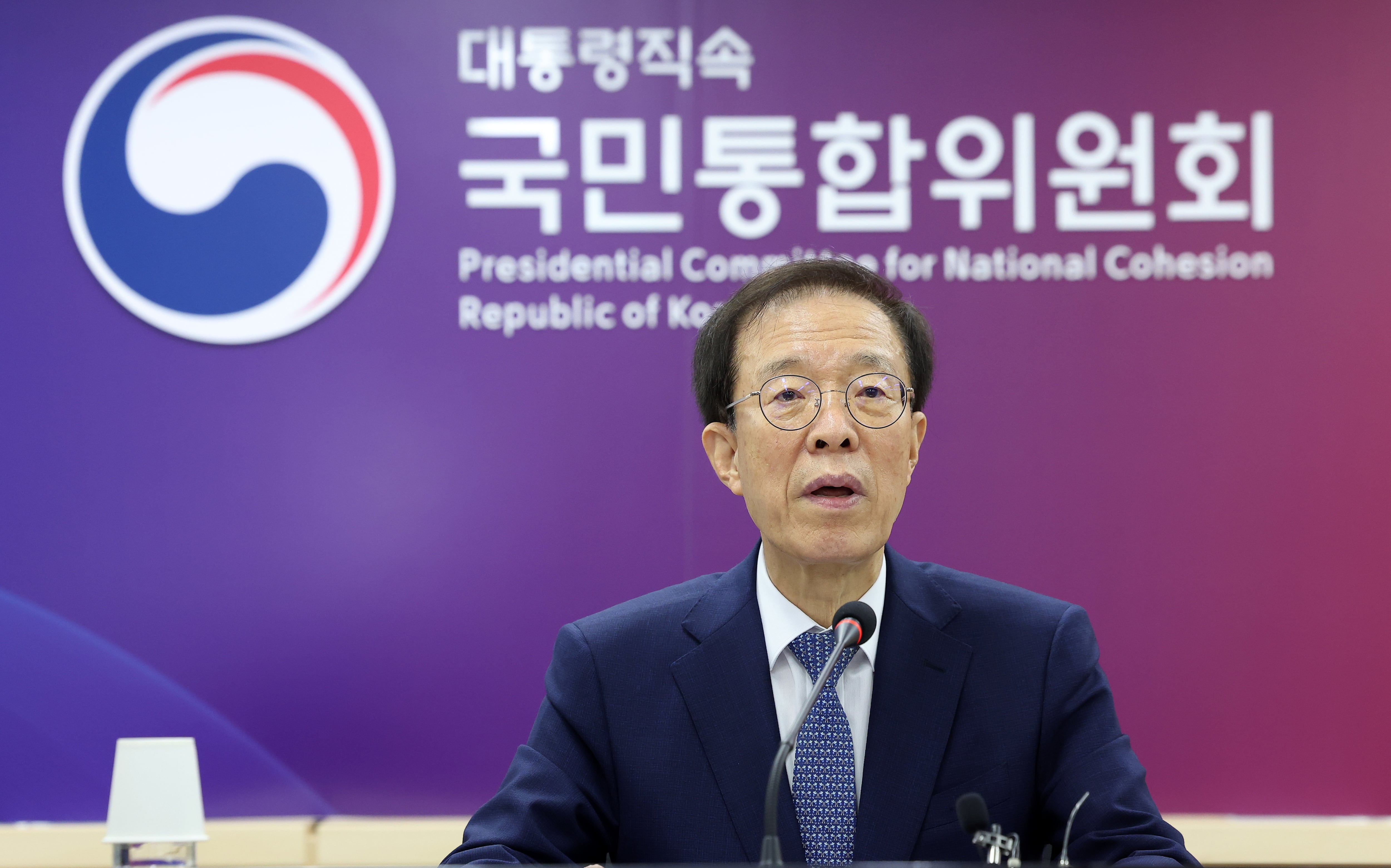 이석연 “보완수사권 완전 폐지는 위헌…지지층 눈치보면 안돼”