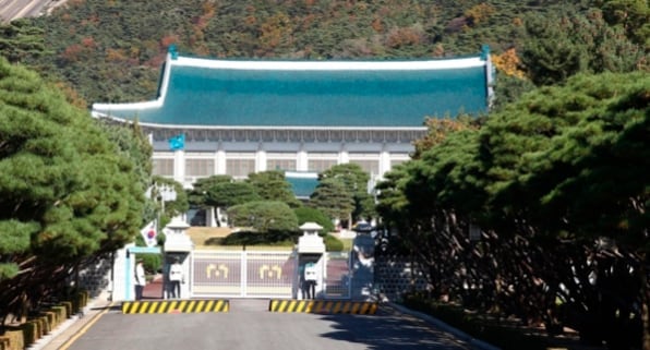 靑 “트럼프 요청 군함 ‘韓 건조’ 배제 안 하는 듯… 실무 협의서 구체화해야”