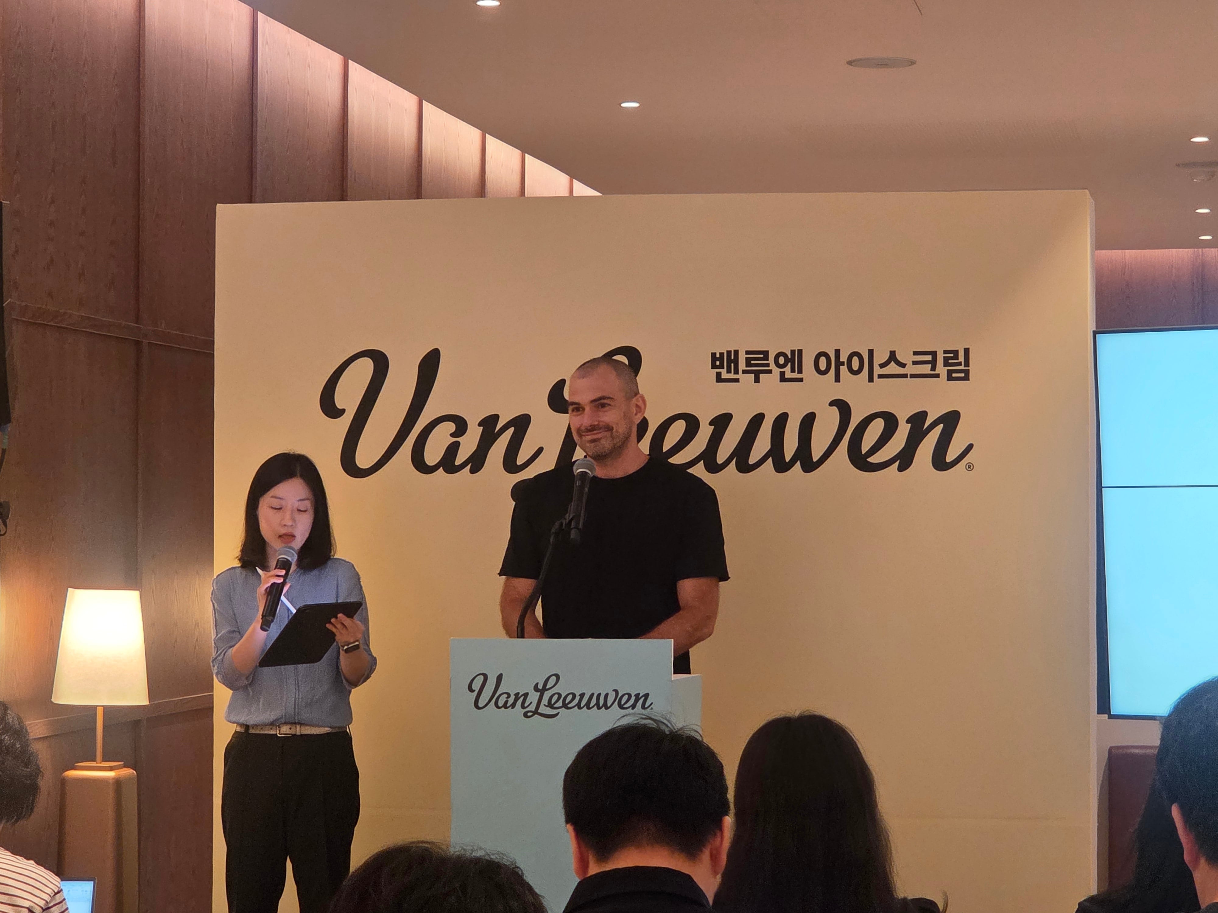 美 프리미엄 아이스크림 ‘밴루엔’, 강남역 1호점 개점… “뉴욕 스쿱숍 문화 구현”