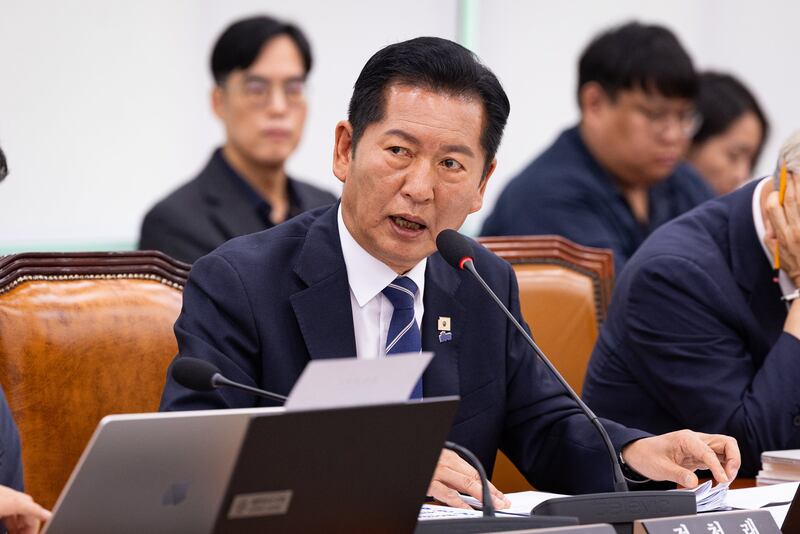與지도부 겨냥한 정청래 “‘조희대 탄핵’ 못 하겠으면 솔직히 말하라”