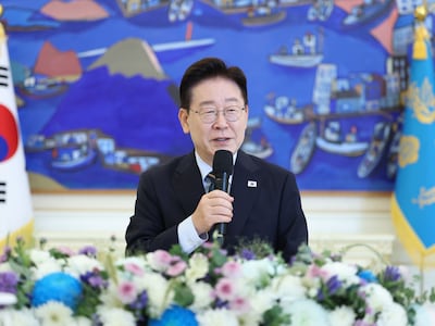 李 ‘연임 불출마 선언’ 요구에... “도둑질 안 하겠다 말하라는 격”