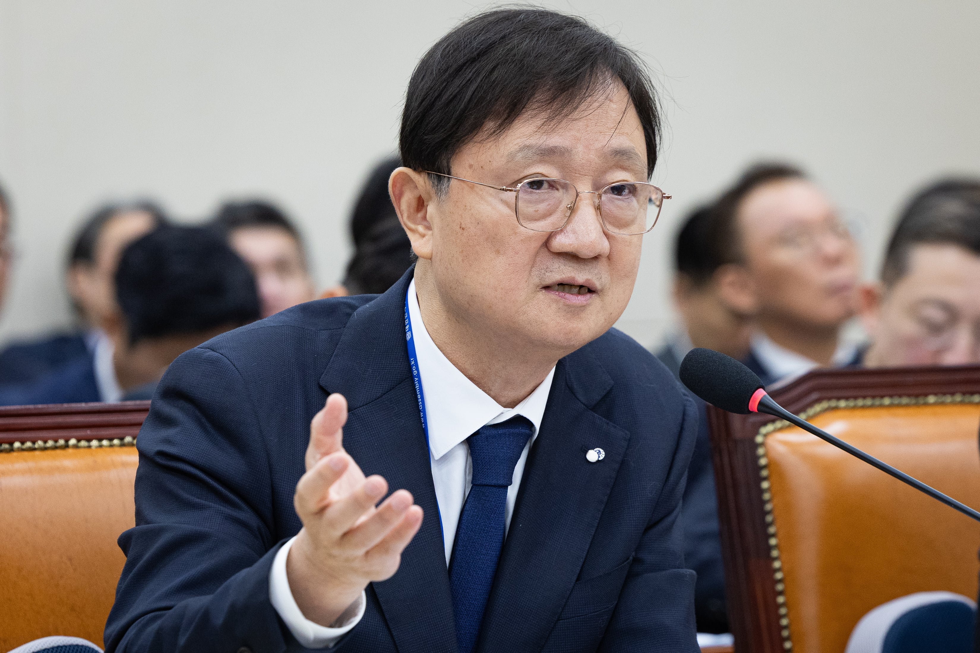 이찬진 “금감원 재취업 심사 대상 완화 필요… 전관 규제는 강화”