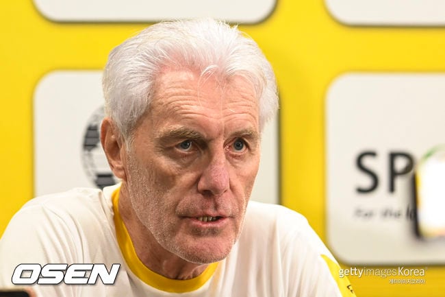 웹사이트상위노출 홈페이지상위노출 사이트상위노출남아공 감독이 가장 먼저 입에 올린 팀은 한국… “상대하기 매우 까다롭다”