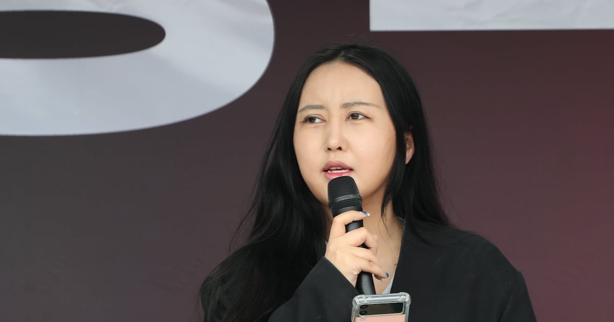 정유라 재판 불출석 구속 수감 보도(조선일보)