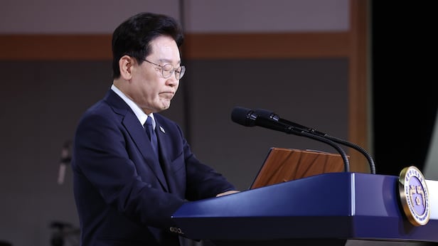 李대통령, 부천 소방대원 순직에 “참담한 마음... 고인의 헌신 깊이 새기겠다”