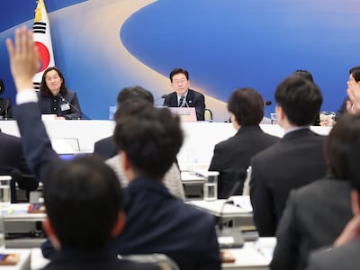 李 “반도체 주 52시간 예외, 새로운 제도 만들 필요까지 있나”