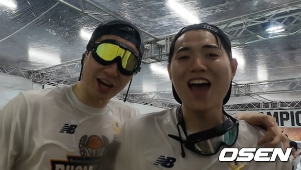 Lee Hyun-jung, Baba Praise Each Other as MVPs