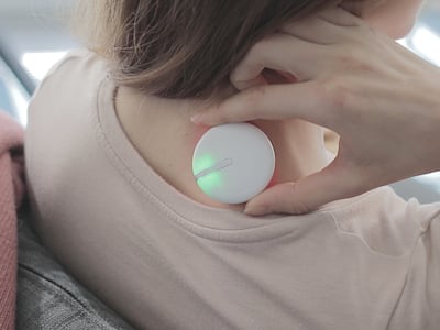 美 대박 한국 레이저 동전 파스, 기자가 써보니 “근육통 절반으로 줄어”