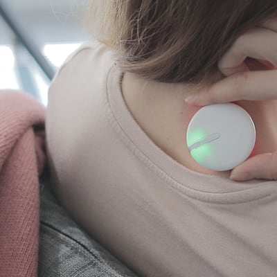美 대박 한국 레이저 동전 파스, 기자가 써보니 “근육통 절반으로 줄어”