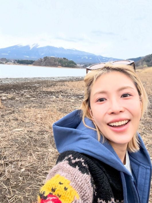 '25년 SM 마침표' 보아, 완전히 편안해진 일상…후지산 앞 파격 '민낯 미모'