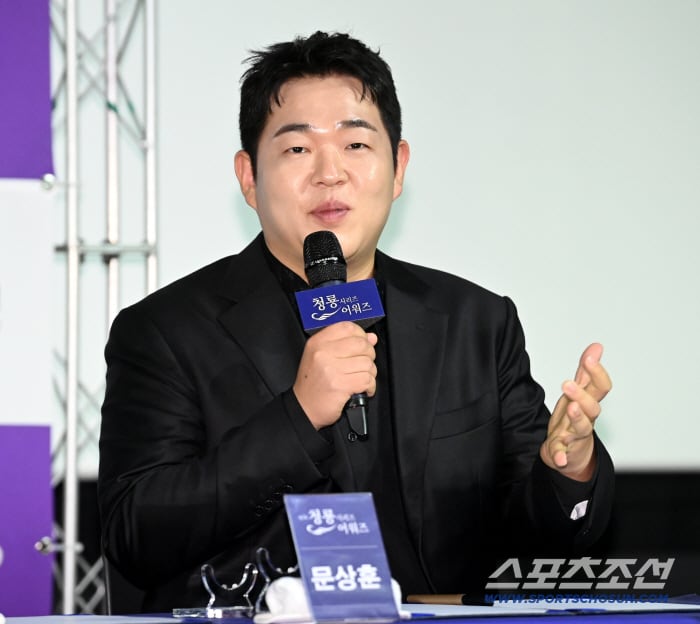 '제5회 BSA' 문상훈 "핸드프린팅, 손금 명줄이 짧더라…긴 명줄로 여기 또 오겠다"