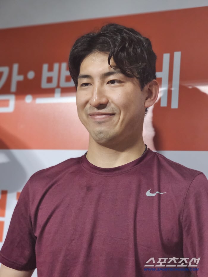 2500rpm 실화? 오승환의 '최초의 길' 걷는 아시아쿼터… 외국인 최초 '10홀드-10세이브' 금자탑