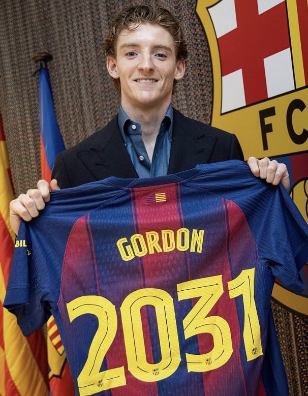 Gordon Completes 80M Euro Barcelona Transfer