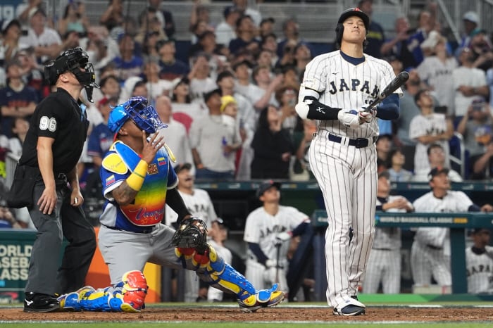 Japan's Shohei Ohtani reacts after fly out during the ninth inning of a World Baseball Classic quarterfinal game against Japan, Saturday, March 14, 2026, in Miami. AP연합뉴스