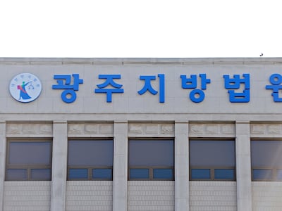 생후 3개월 혼외자 내다 버린 친모, 15년 만에 징역 2년
