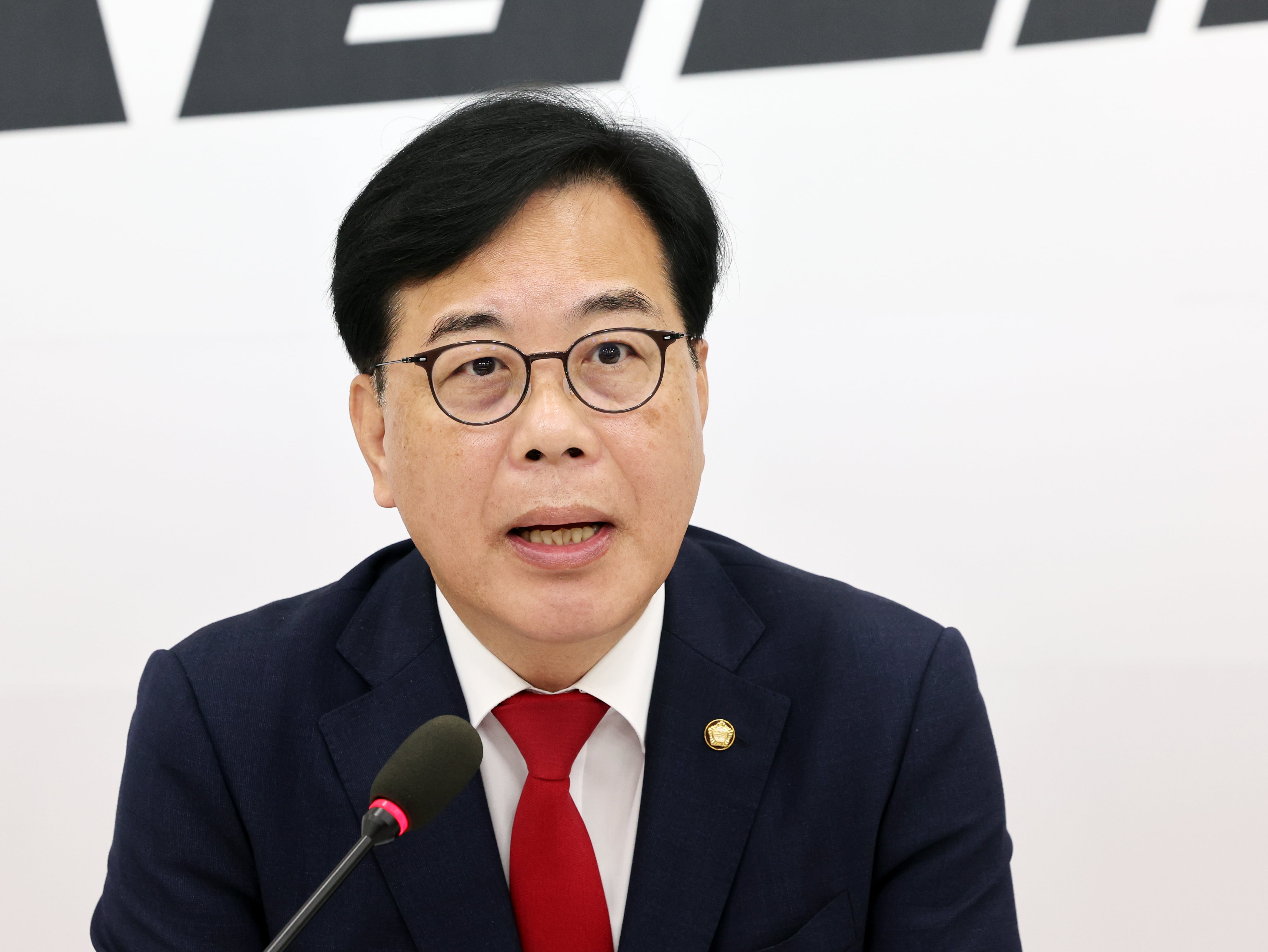 송언석 “李대통령, 부동산 실패 사과하고 대출규제 풀어야”