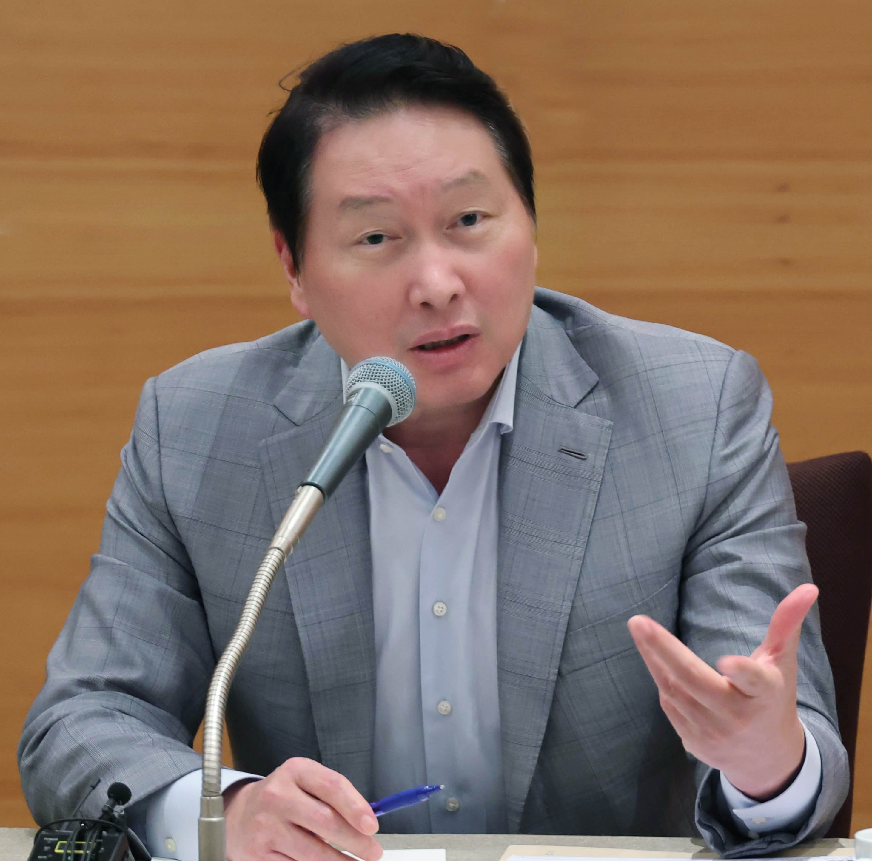 최태원, “자본주의·민주주의 양대 축인데 자본주의 망각… 성장에 제도 맞춰야”