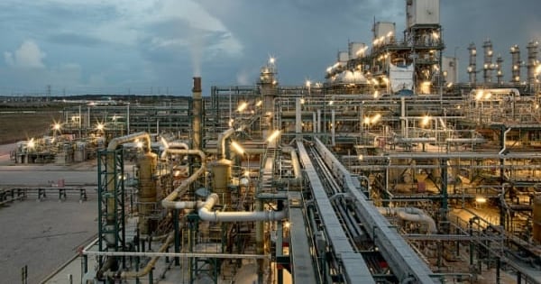 U.S. Imposes 15% Tariff on Polysilicon Derivatives for Chips, Solar