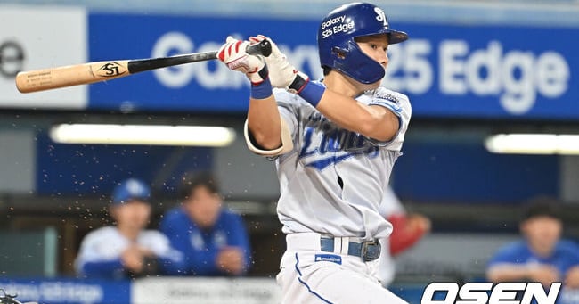 슬라이딩 후 세이프 세리머니