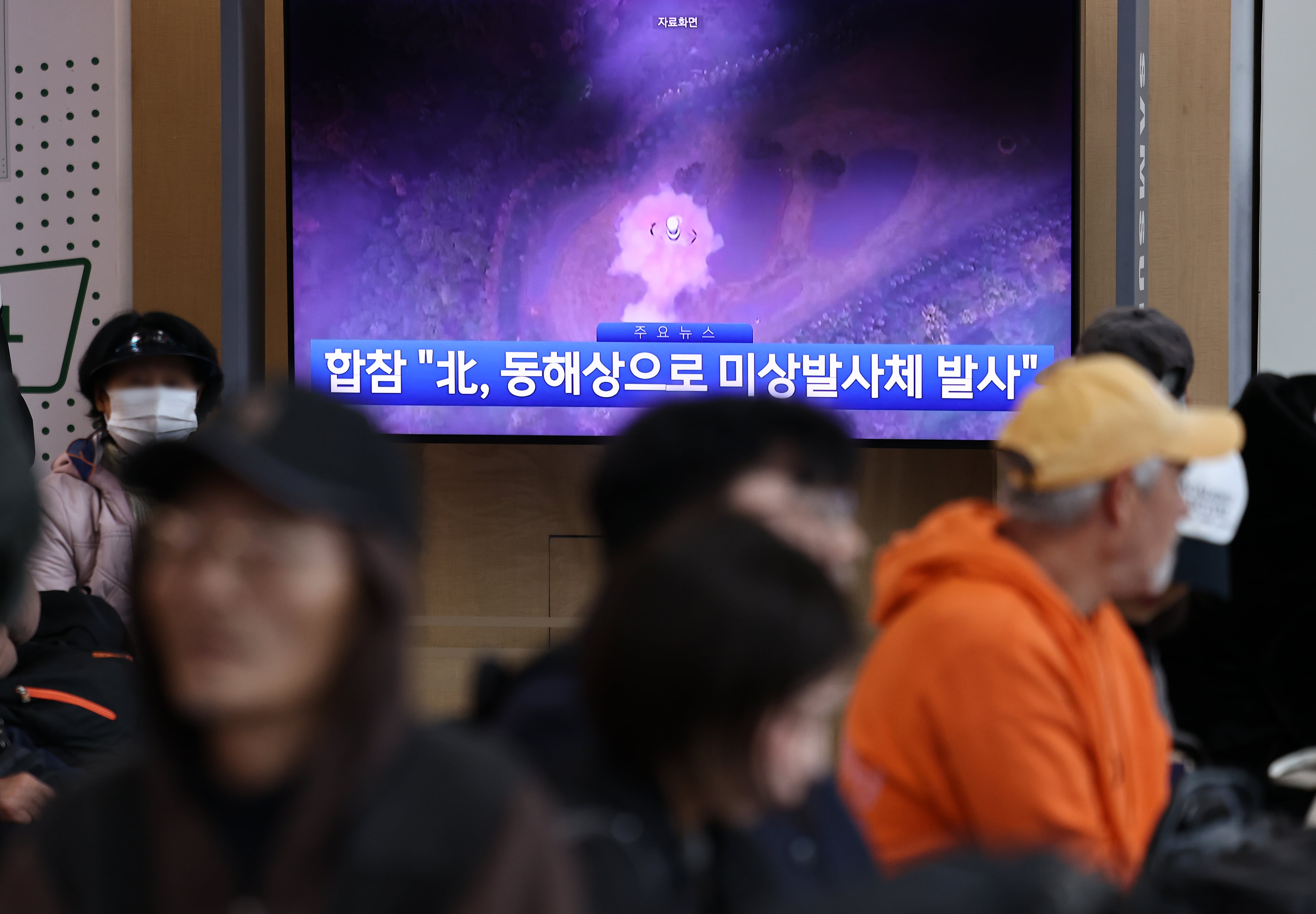 北朝鮮、短距離弾道ミサイル10発余り発射…17日ぶり挑発