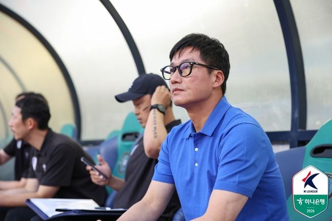 ‘이정효+차두리 모두 졌다!’ 수원삼성, 슈팅 34개 쏘고도 안산에 1-2 역전패…화성도 패배(종합)