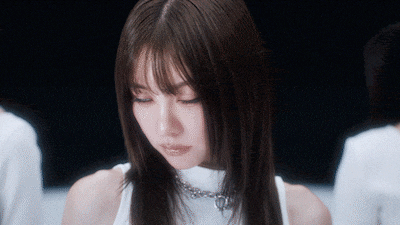LG전자가 기획한 5인조 걸그룹 ‘에이아이돌(AI-DOL)’ 활동 영상./LG전자